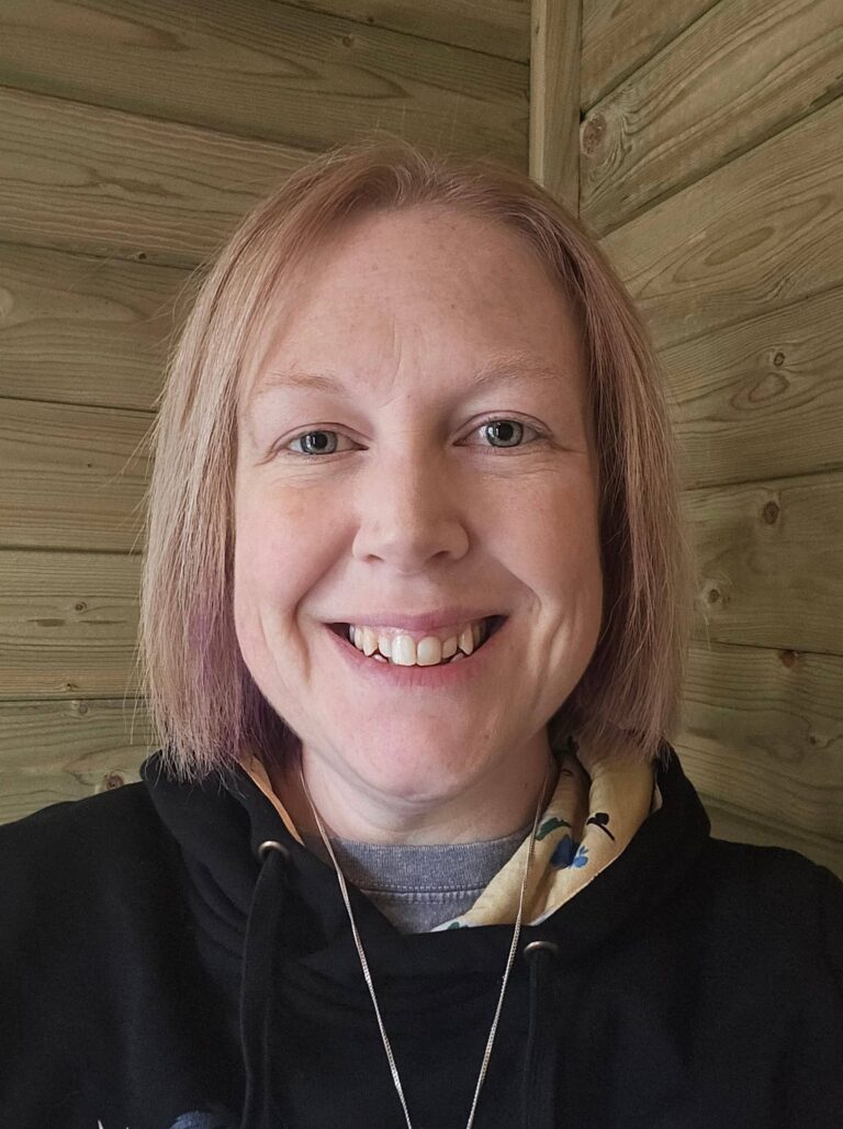 me 768x1028
